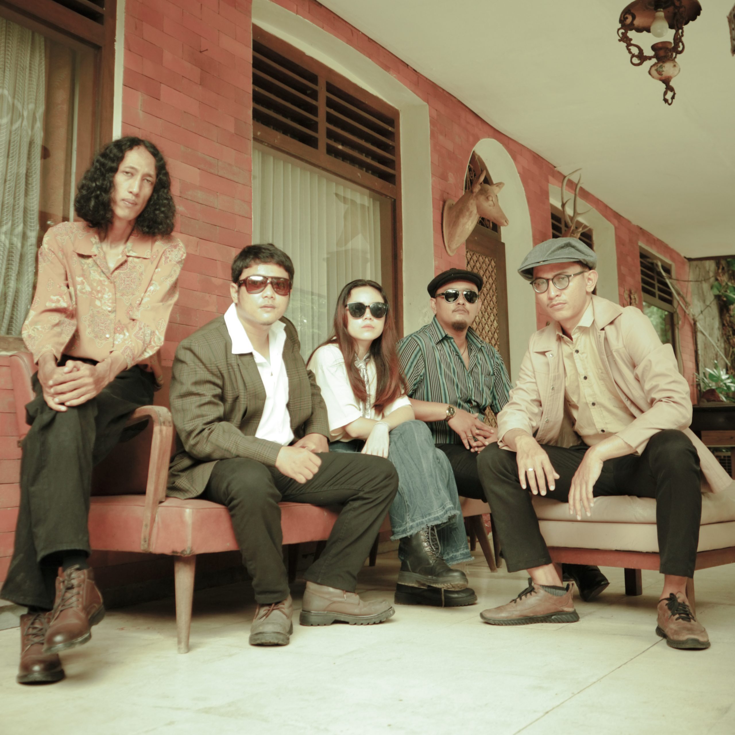 mesin-waktu-rilis-single-kong-kali-kong-kritik-sosial-tajam