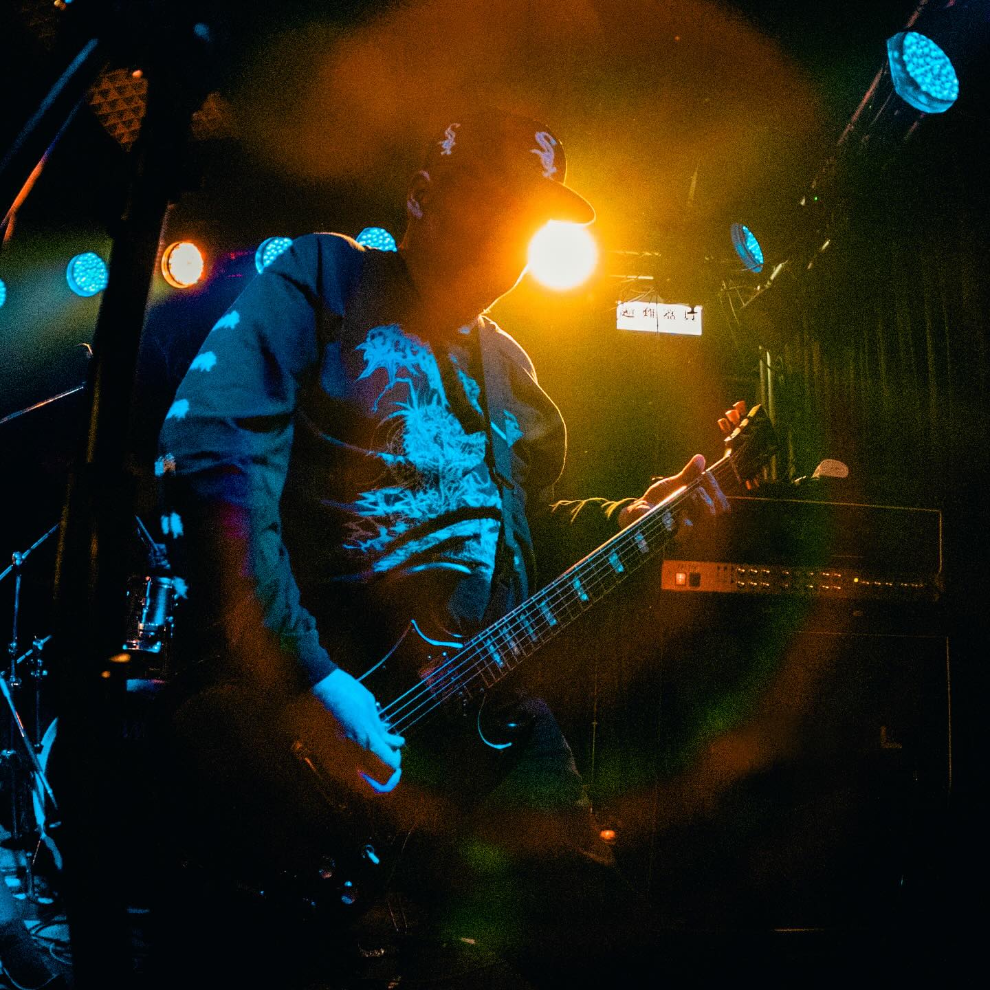 duka-di-dunia-musik-rock-ricky-siahaan-gitaris-seringai-meninggal-dunia-saat-tur-di-jepang