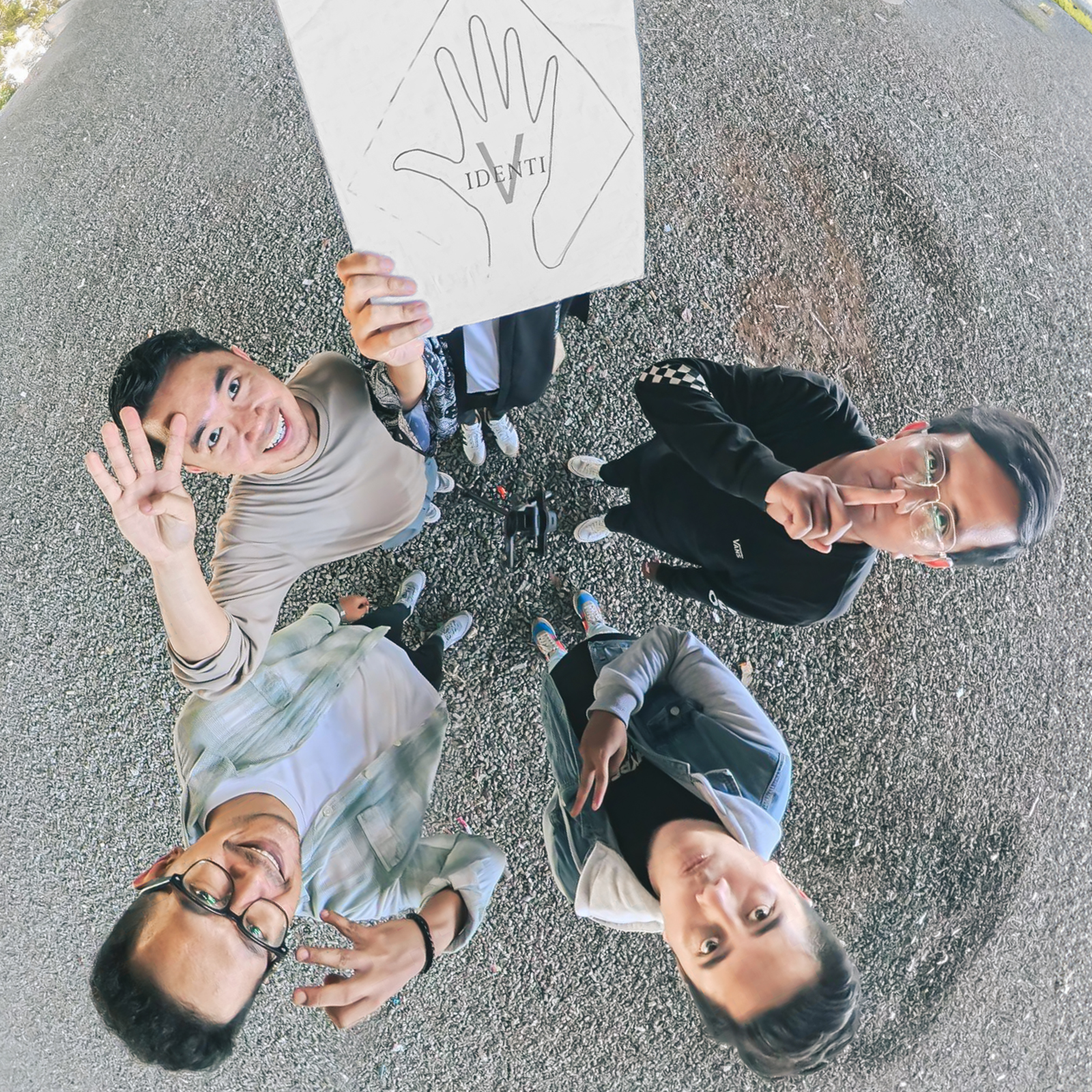 identiv-debut-lewat-lepaskan-suara-baru-dari-singapura