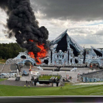 panggung-tomorrowland-terbakar-hebat-jelang-pembukaan-festival-musik-dunia