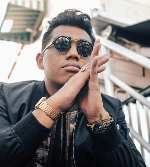 mont-berg-rilis-mama-lagu-hip-hop-penuh-cinta-ibu