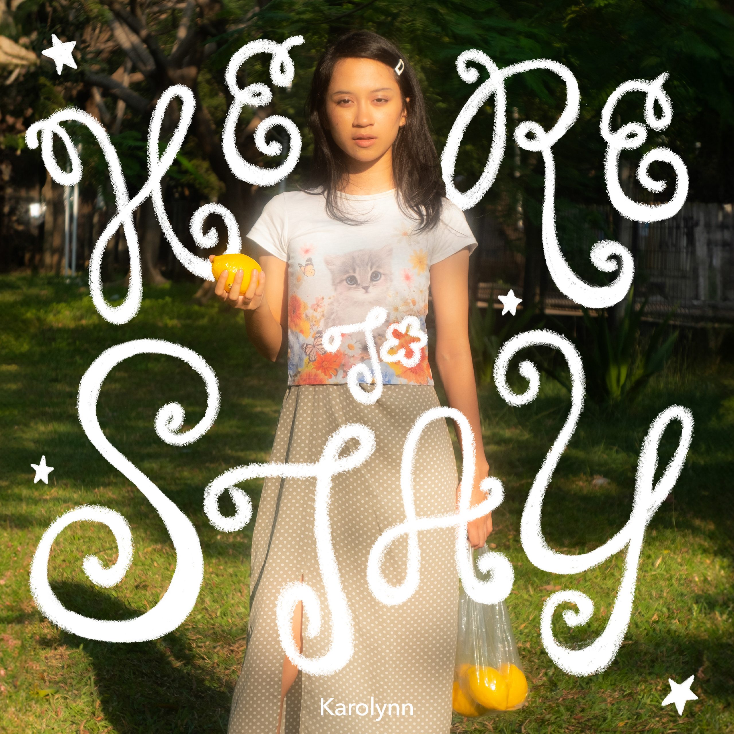 karolynn-rayakan-keindahan-hidup-sederhana-lewat-single-debut-here-to-stay