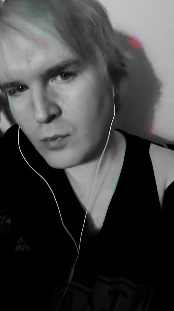 tor-james-faulkner-ubah-kesedihan-natal-jadi-perayaan-penuh-warna